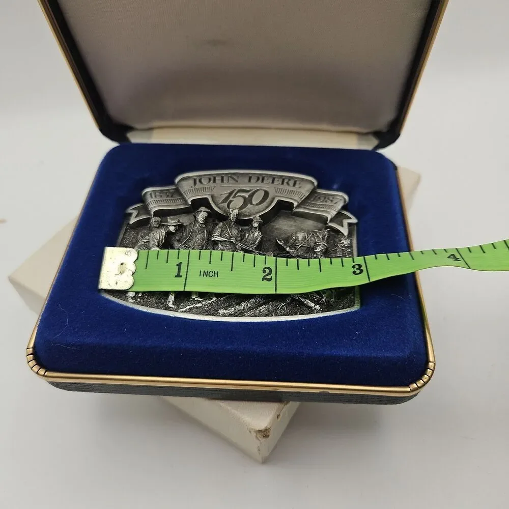 John Deere vintage belt buckle 150th anniversary  1987 limited edition